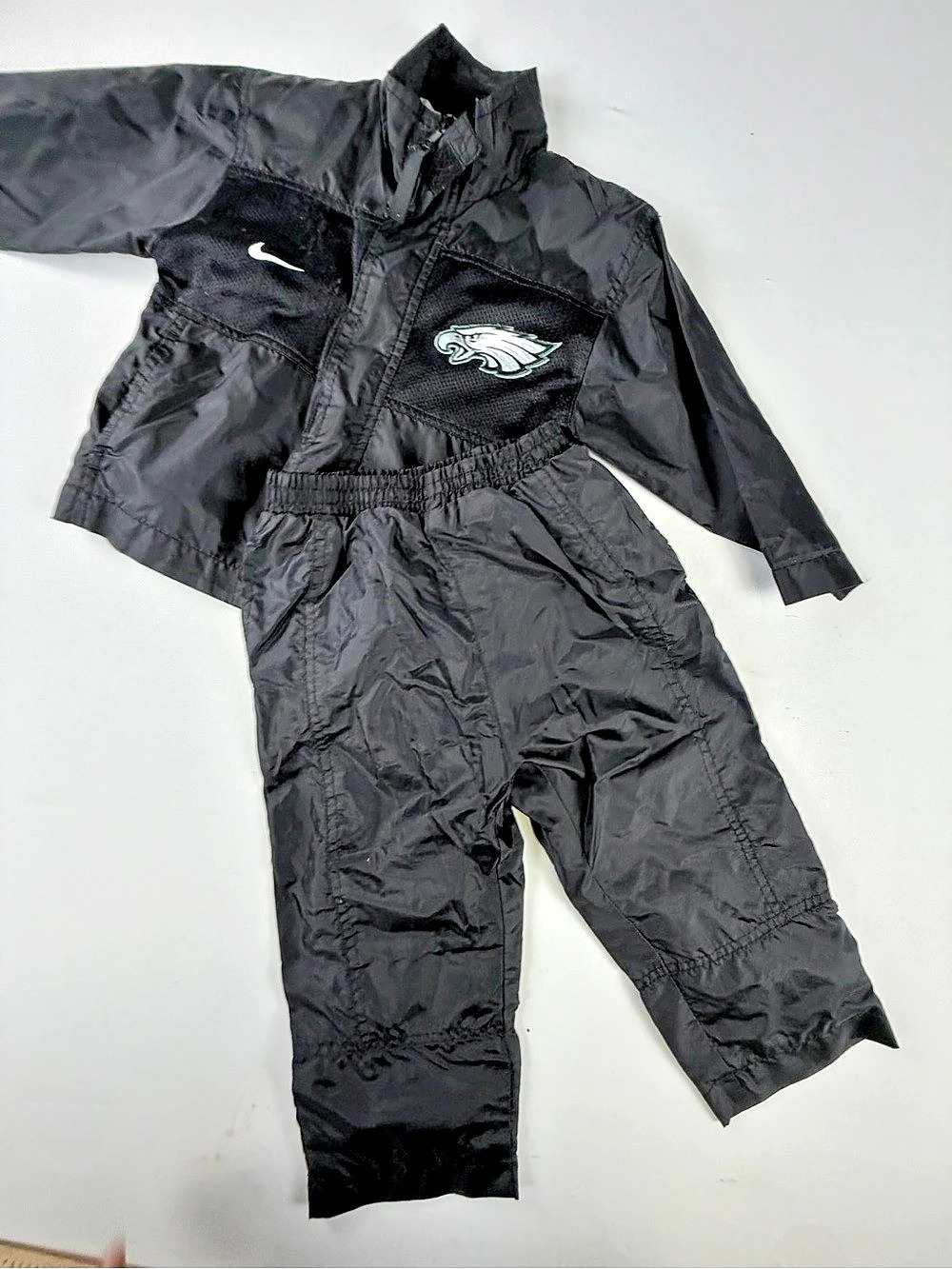 Nike Team Philadelphia Eagles Baby Boy Track Suit Size 24M - NFL Kids Sports